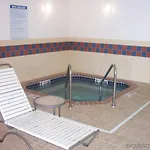 Hampton Inn Bismarck 