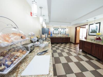 Hampton Hotel