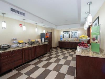 Hotel Hampton Bismarck